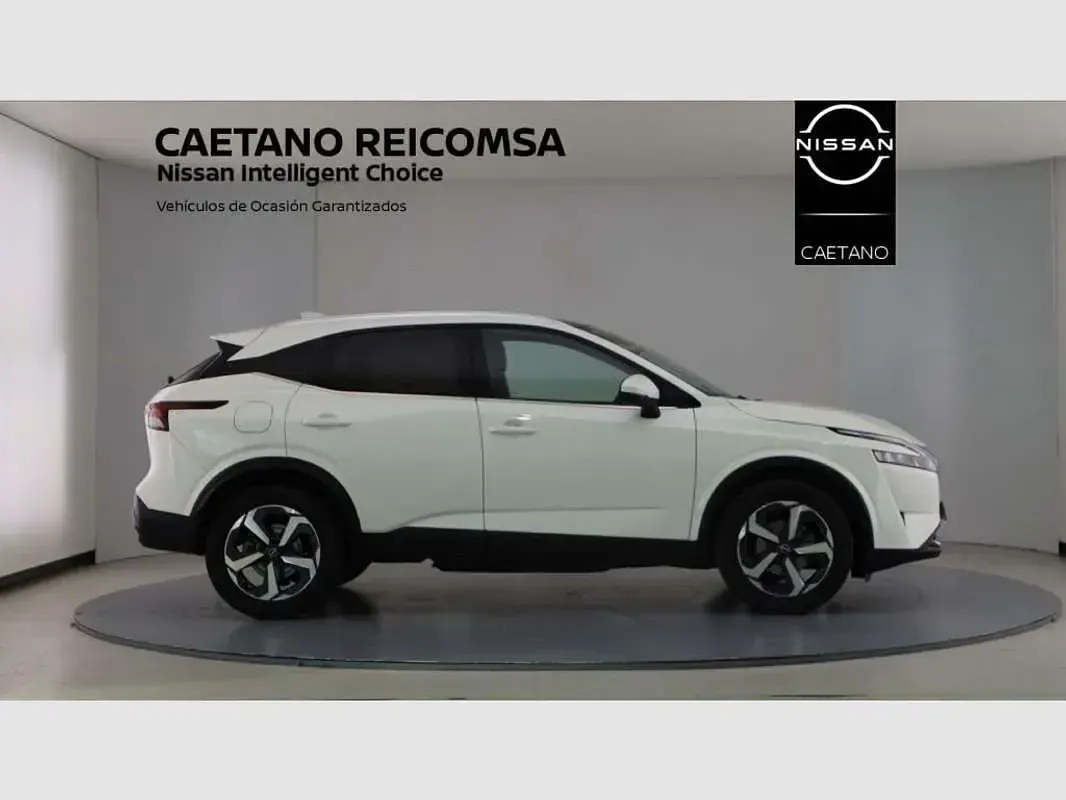 Usado Nissan Qashqai N-Connecta 140 CV (102 kW) 2022 Blanco SUV