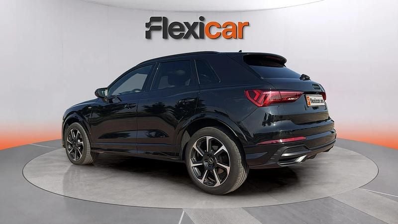 Usado Audi Q3 Premium 150 HP (110 kW) 2022 Preto SUV