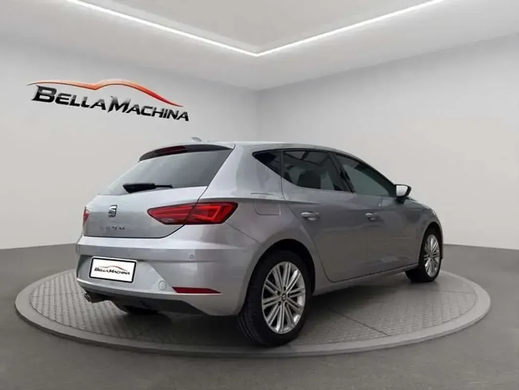 Usado Seat Leon XCELLENCE 150 CV (110 kW) 2020 Gris Utilitario