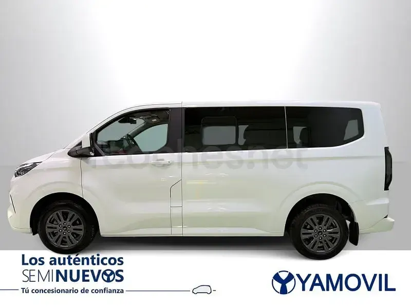 Usado Ford Tourneo Custom Titanium X 150 CV (110 kW) 2025 Blanco Van
