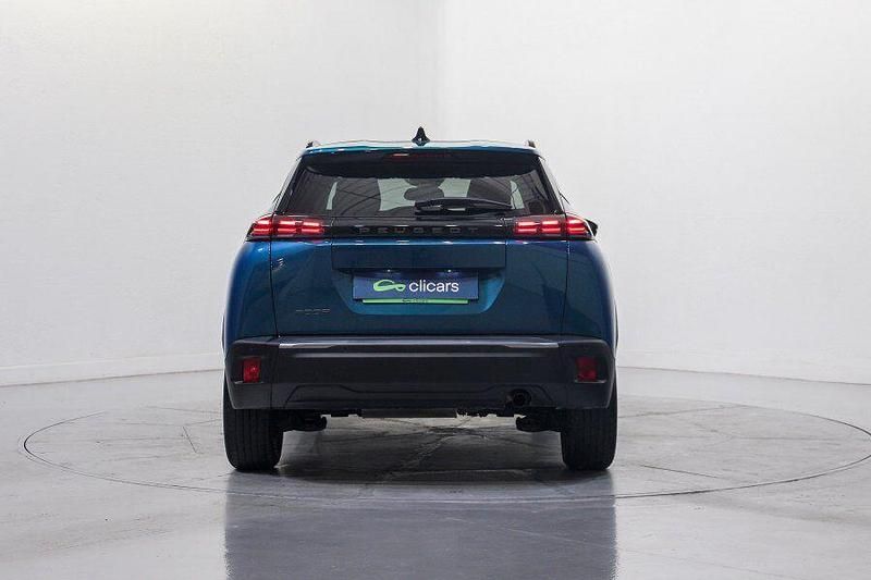 Usado Peugeot 2008 Allure 100 CV (73 kW) 2025 Azul SUV