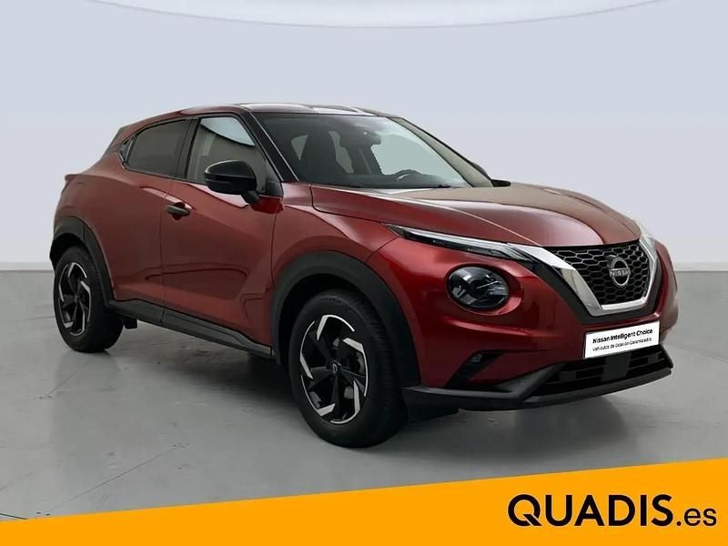 Usado Nissan Juke Acenta 114 HP (83 kW) 2024 Vermelho SUV