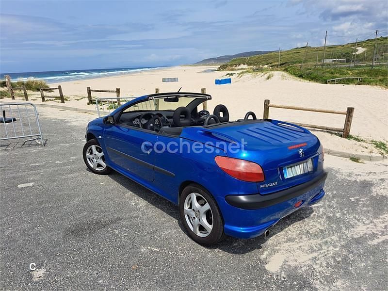 Azul Usado 2001 Peugeot 206 Descapotable | 3500 € (Caro) - Imagen 1/4