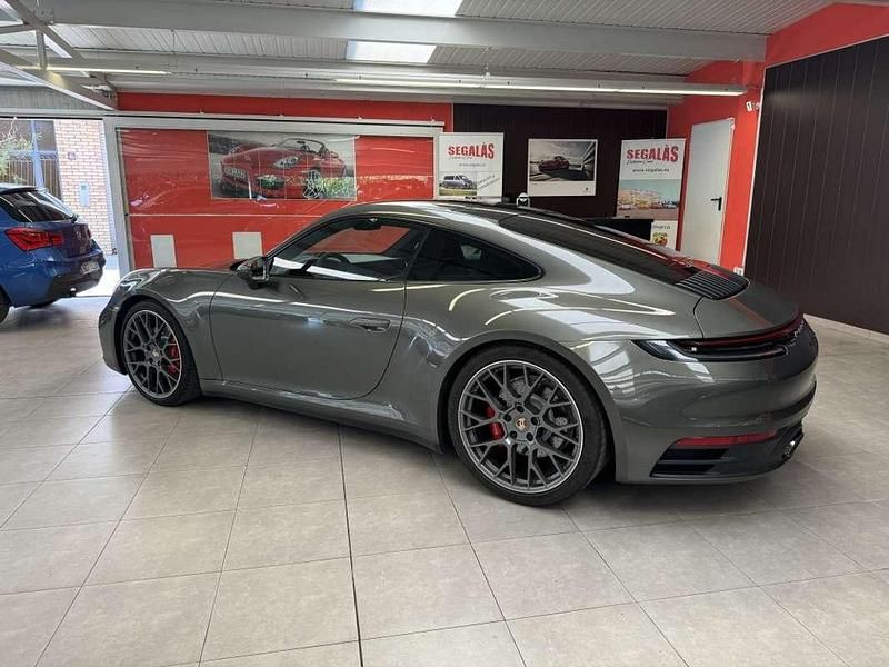 Usado Porsche 911 Carrera 4S 450 CV (330 kW) 2019 Verde Coupe