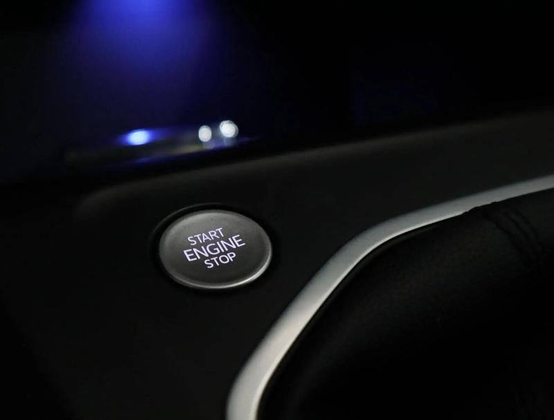 Occasion VW Golf VIII 116 ch (85 kW) 2025 Blanc