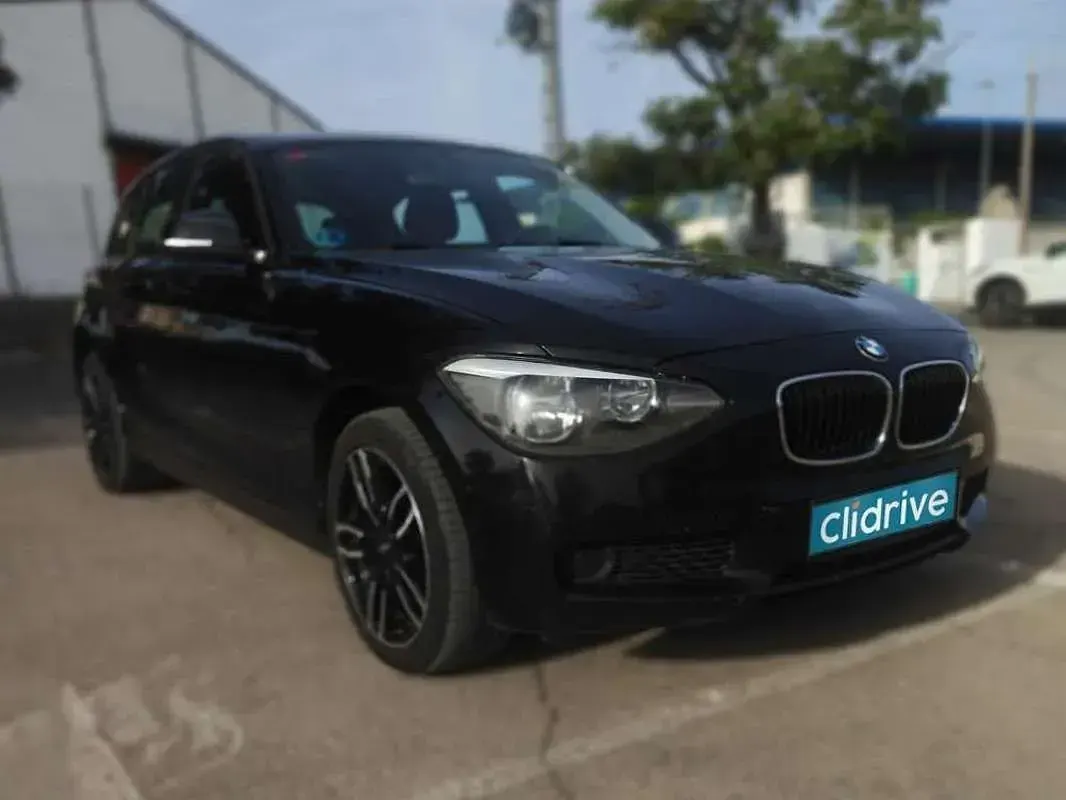 Käytetty BMW 116 136 HP (100 kW) 2012 Musta Viistoperä