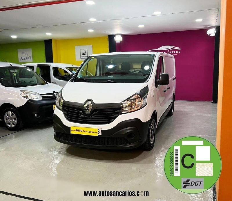 Usado Renault Trafic 95 CV (69 kW) 2019 Blanco Monovolumen