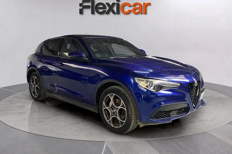 Azul Usado 2022 Alfa Romeo Stelvio Sprint SUV | 28.990 € (Precio justo) - Imagen 1/4