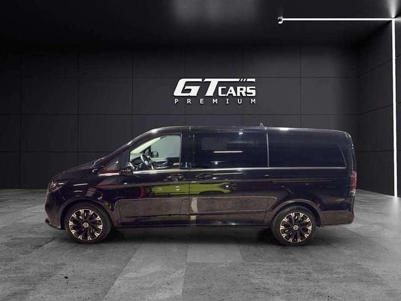 Usado Mercedes V250 Avantgarde 190 CV (139 kW) 2025 Negro Monovolumen