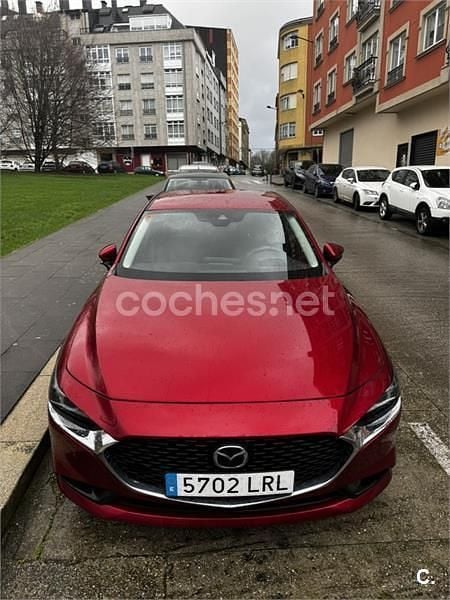 Usado Mazda 3 122 CV (89 kW) 2021 Granate Berlina