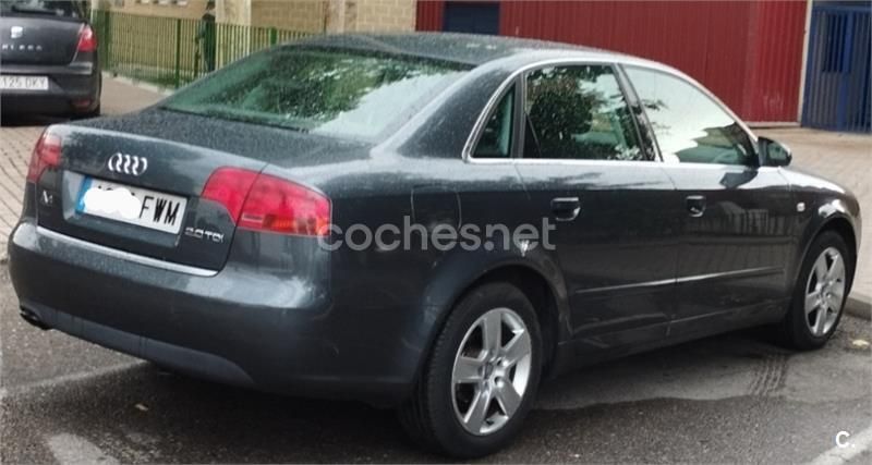 Gris / plata Usado 2007 Audi A4 Berlina | 6000 € (Precio justo) - Imagen 1/4
