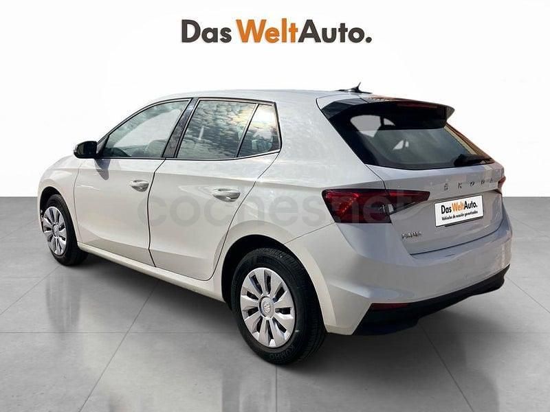 Usado Skoda Fabia Active 95 CV (69 kW) 2022 Blanco Utilitario