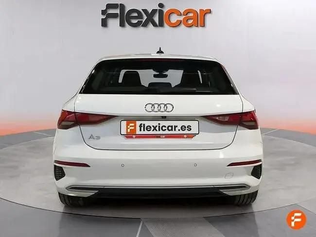 Używany Audi A3 Advanced Plus 150 KM (110 kW) 2020 Biały Sedan/Limuzyna