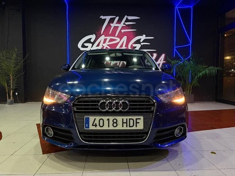 Usado Audi A1 Ambition 86 CV (63 kW) 2011 Azul Utilitario