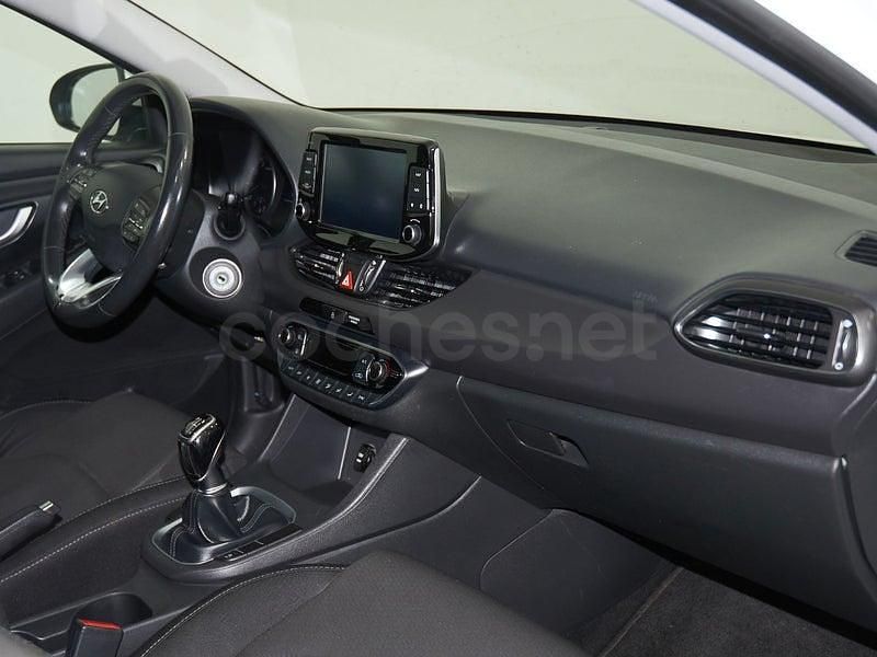 Brugt Hyundai i30 120 HK (88 kW) 2018 Hvid Sedan