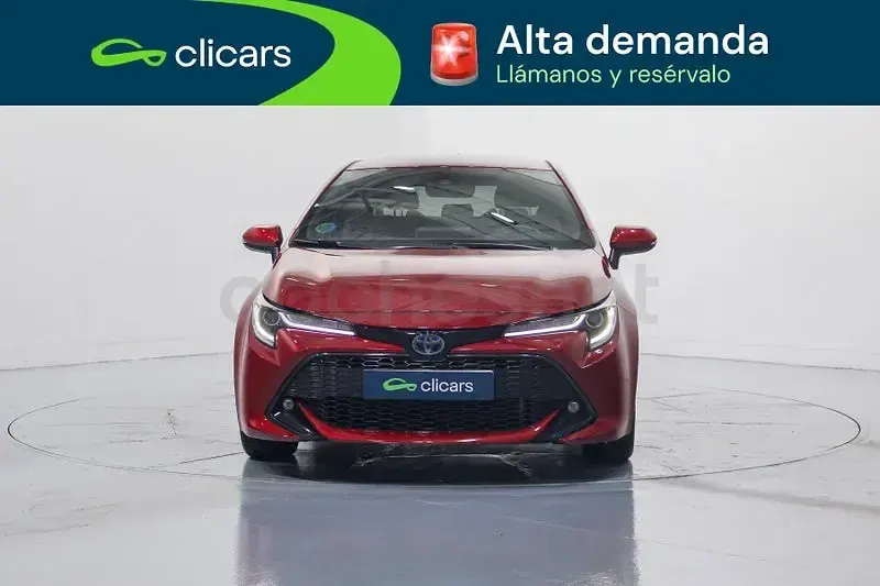 Usado Toyota Corolla Style 180 CV (132 kW) 2021 Rojo Berlina