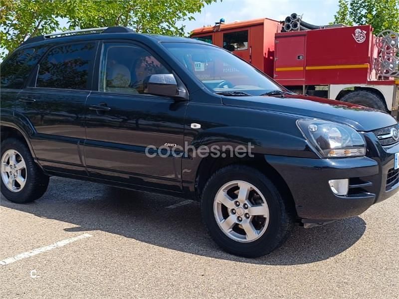 Negro Usado 2007 Kia Sportage Active SUV | 6850 € (Precio justo) - Imagen 1/4