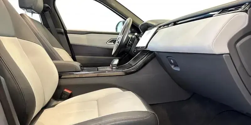 Usado Land Rover Range Rover Velar SE Dynamic 204 CV (150 kW) 2025 Blanco SUV