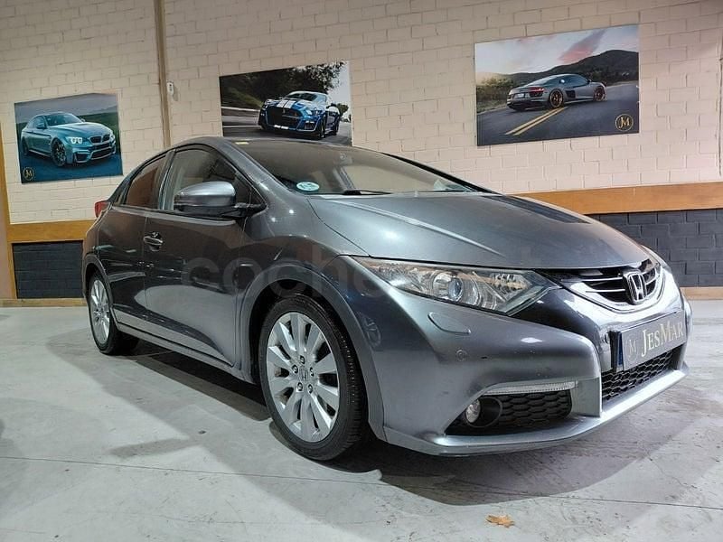 Usado Honda Civic Lifestyle 120 CV (88 kW) 2013 Gris / plata Berlina