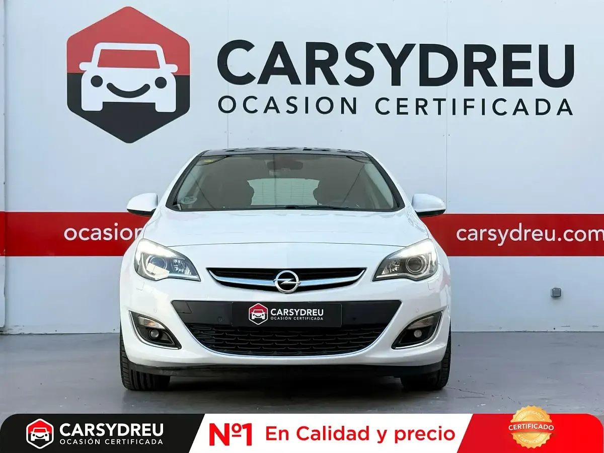 Usado Opel Astra Excellence 110 CV (80 kW) 2014 Blanco Berlina