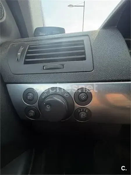 Usado Opel Astra Edition 110 CV (80 kW) 2009 Negro Berlina