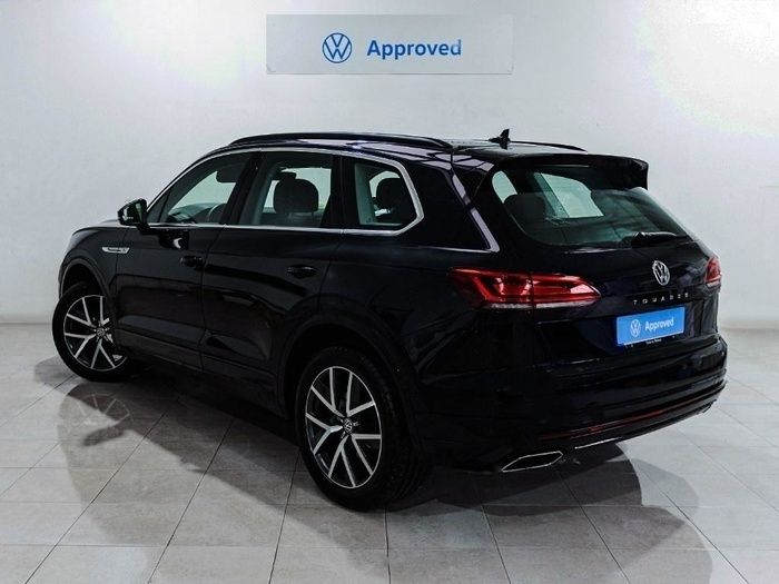 Azul Usado 2019 VW Touareg R-line SUV | 44.990 € (Precio justo) - Imagen 1/4