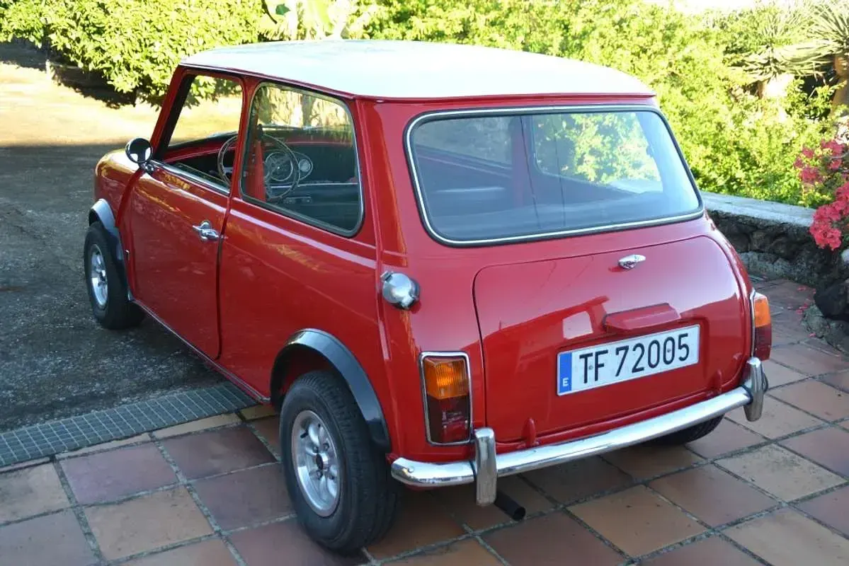 Usado Mini 1000 1970 Rojo Utilitario
