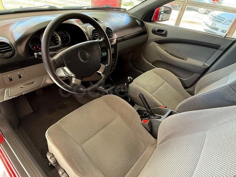 Usado Chevrolet Lacetti SE 95 CV (69 kW) 2010 Rojo Utilitario