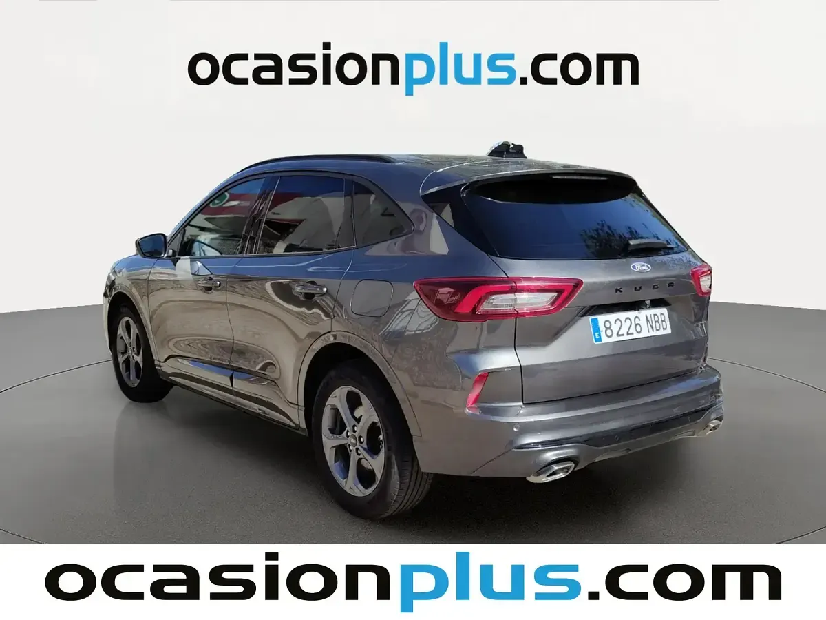Usado Ford Kuga ST-Line 150 CV (110 kW) 2025 Gris SUV