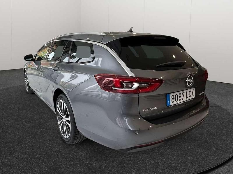 Usado Opel Insignia Innovation 170 CV (125 kW) 2019 Gris Familiar