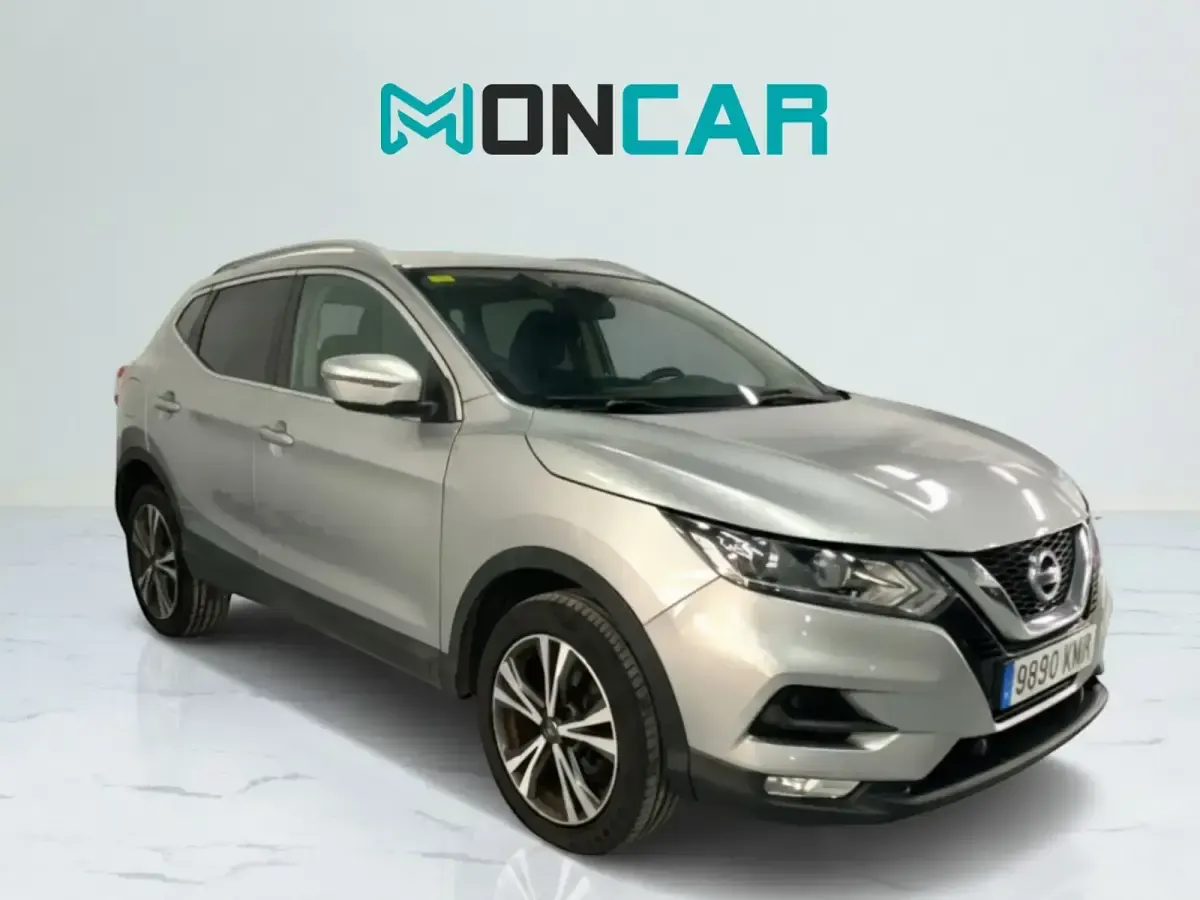 Usado Nissan Qashqai N-Connecta 115 CV (84 kW) 2018 Gris / plata SUV