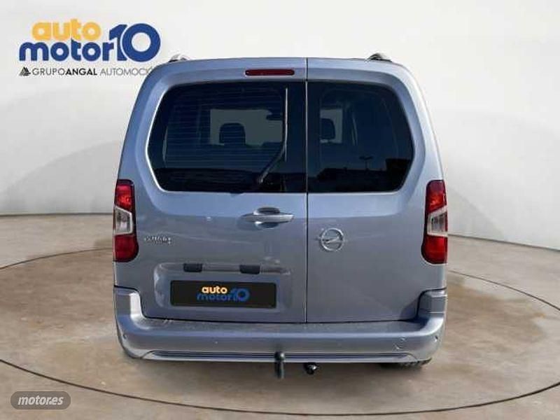 Usado Opel Combo Life Selective 131 CV (96 kW) 2020 Plateado