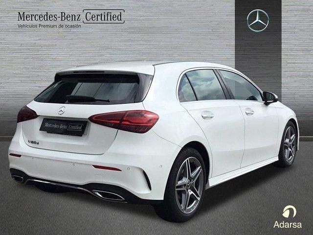 Usado Mercedes A180 116 CV (85 kW) 2024 Blanco polar Berlina