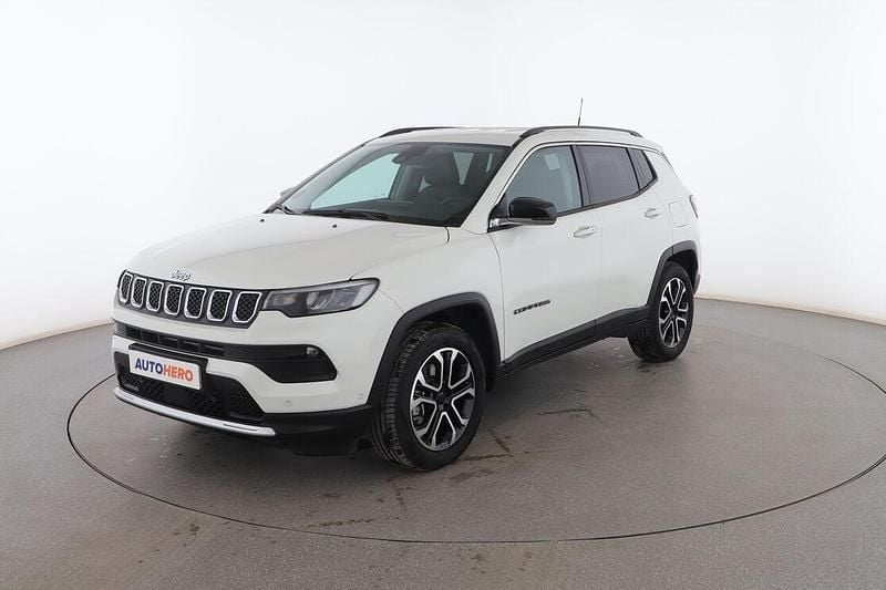 Blanco Usado 2022 Jeep Compass Limited SUV | 23.099 € (Precio justo) - Imagen 1/3