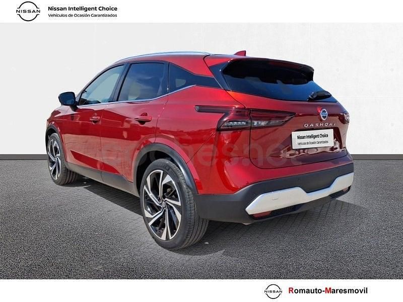 Usado Nissan Qashqai Tekna 158 CV (116 kW) 2022 Rojo SUV