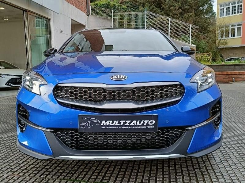 Usado Kia XCeed 136 CV (100 kW) 2021 Azul SUV