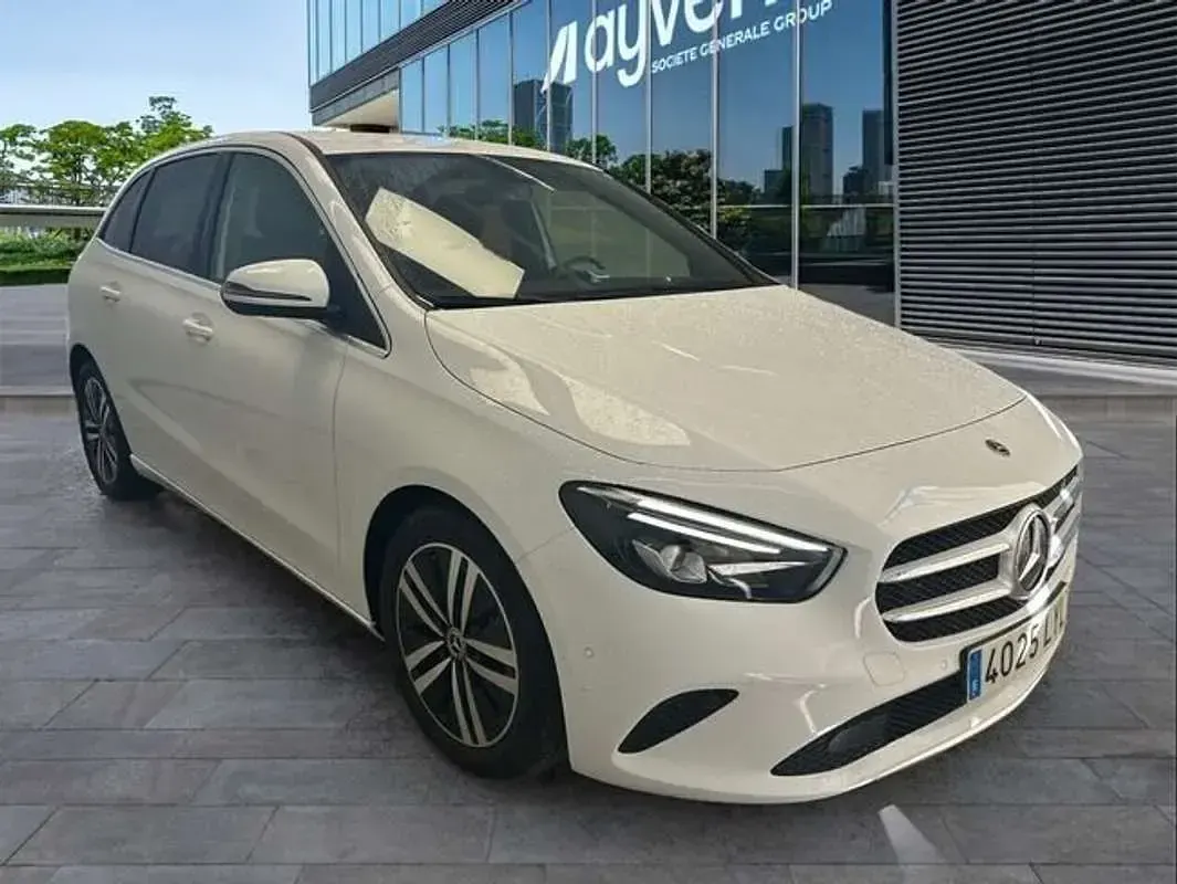 Usado Mercedes B200 150 CV (110 kW) 2022 Blanco Utilitario