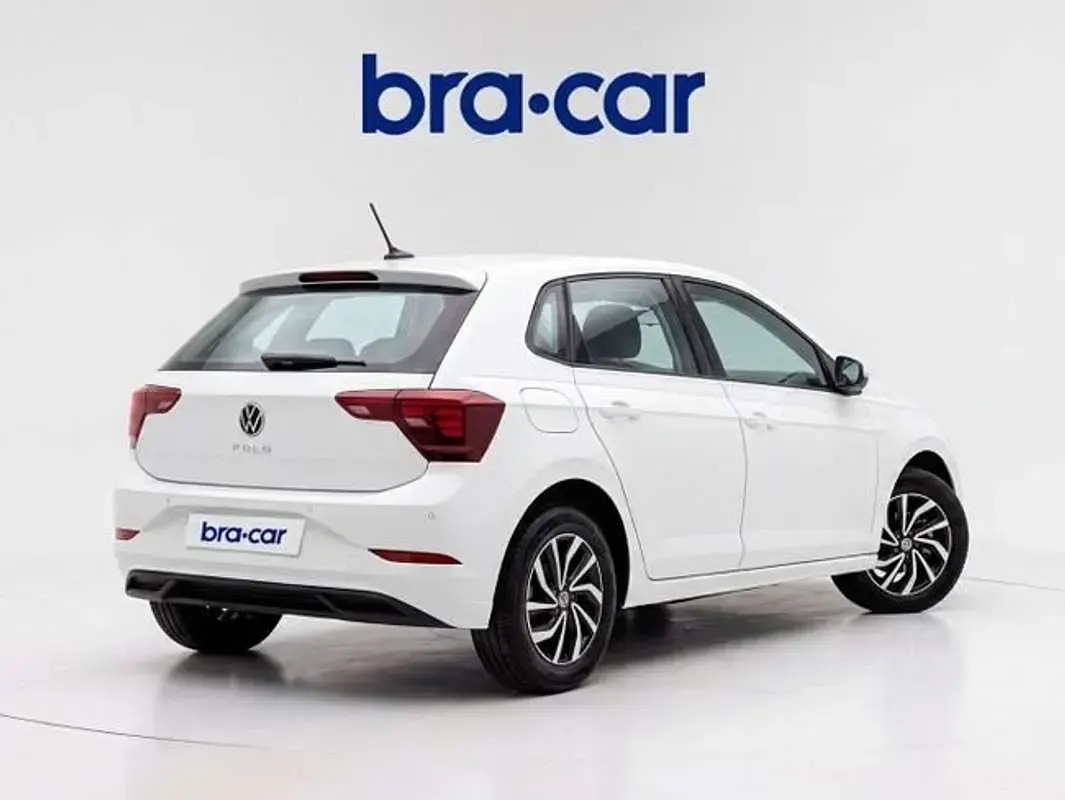 Usado VW Polo Life 110 CV (80 kW) 2022 Blanco Utilitario