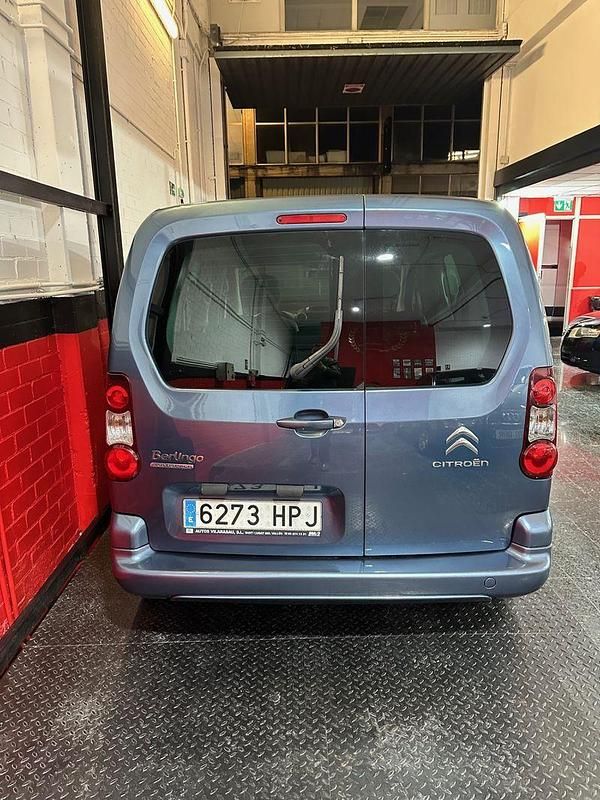 Usado Citroën Berlingo Seduction 114 CV (83 kW) 2013 Gris Monovolumen
