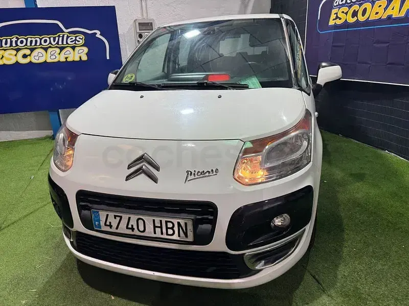 Usado Citroën C3 Picasso Attraction 92 CV (67 kW) 2011 Blanco Monovolumen