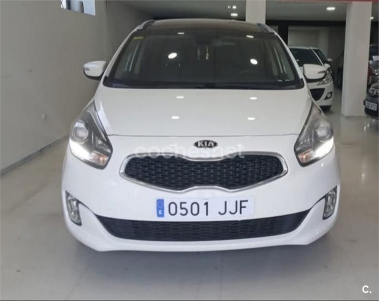 Blanco Usado 2015 Kia Carens Monovolumen | 9000 € (Precio justo) - Imagen 1/4