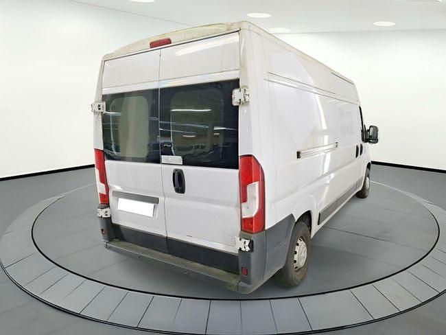 Usado Fiat Ducato 117 CV (86 kW) 2018 Blanco Van
