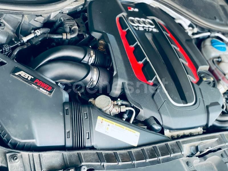 Usado Audi RS6 605 CV (444 kW) 2017 Negro Familiar