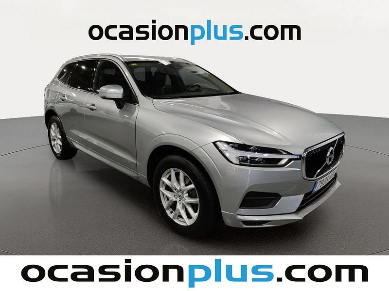Usado Volvo XC60 Momentum 150 CV (110 kW) 2018 Gris SUV