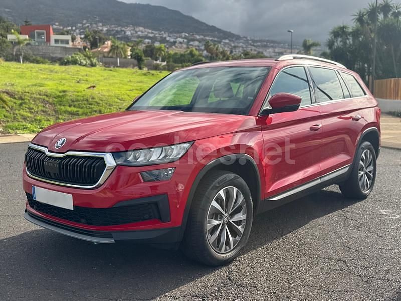 Rojo Usado 2022 Skoda Kodiaq SportLine SUV | 22.990 € (Super precio) - Imagen 1/4