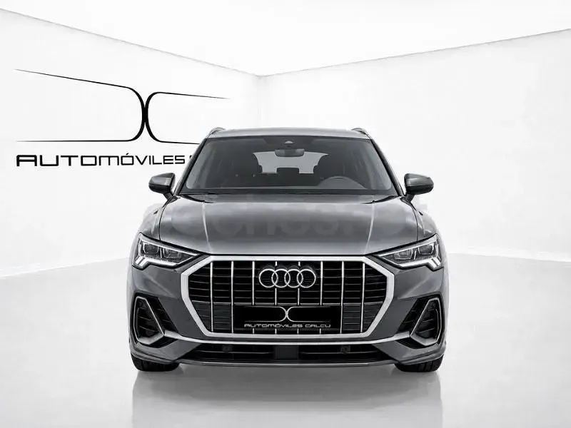 Usado Audi Q3 S-Line 245 CV (180 kW) 2021 Gris / plata SUV