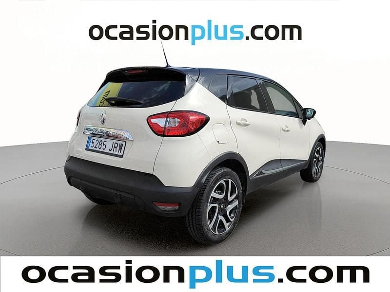 Usado Renault Captur Zen 90 CV (66 kW) 2016 Beige SUV