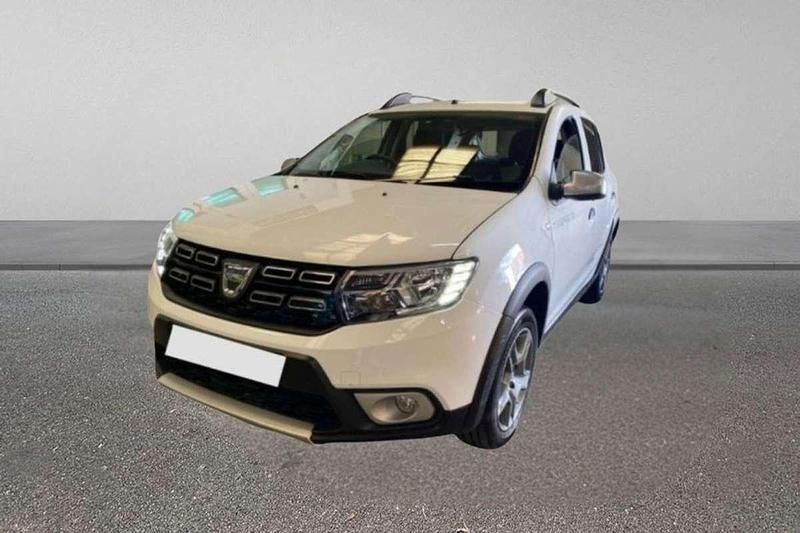 Blanco Usado 2019 Dacia Sandero Essentiel Utilitario | 9440 € (Buen precio) - Imagen 1/4