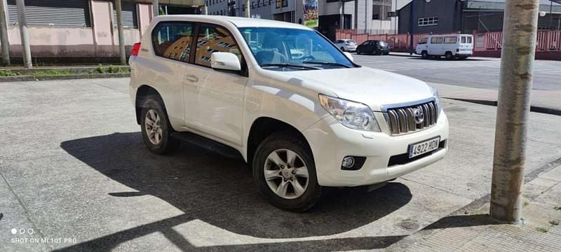 Blanco Usado 2011 Toyota Land Cruiser Edition SUV | 26.000 € (Super precio) - Imagen 1/4