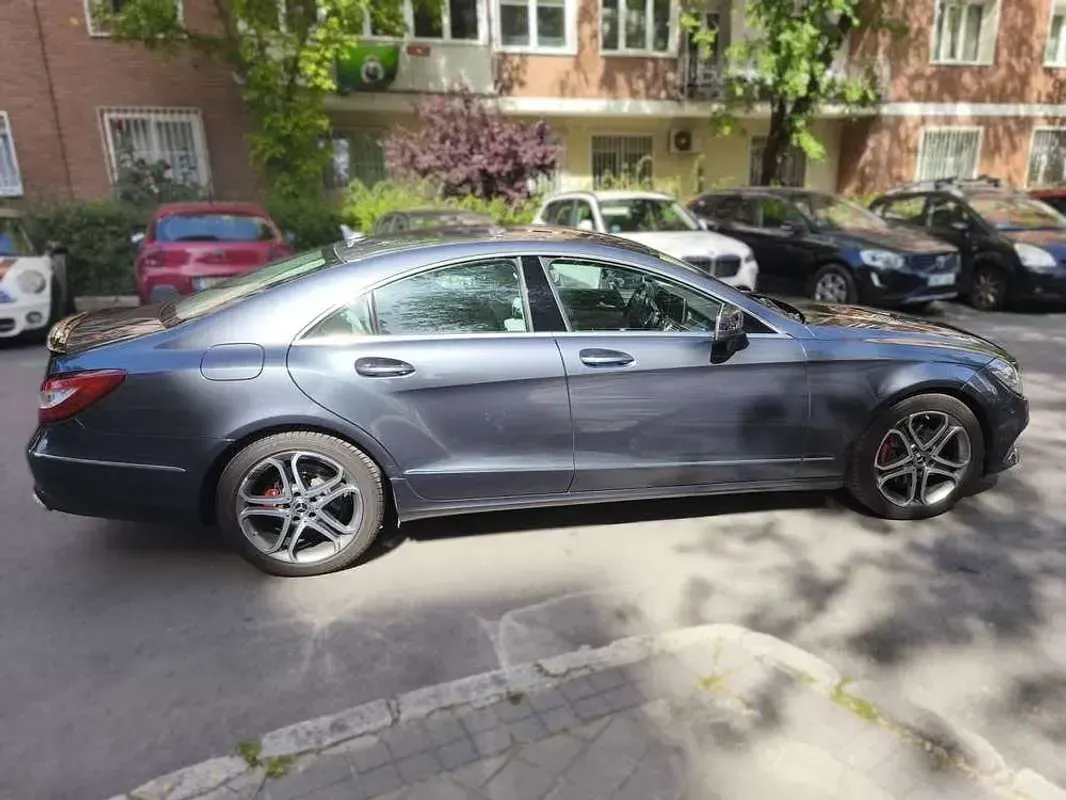 Usado Mercedes CLS250 204 CV (150 kW) 2014 Gris Coupe